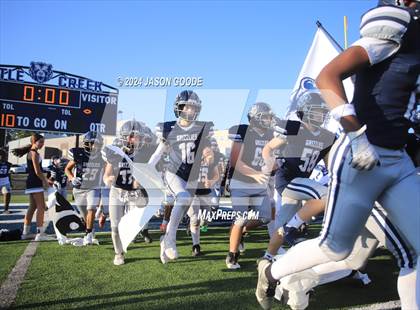 Thumbnail 1 in Battle Creek vs Columbia Academy photogallery.