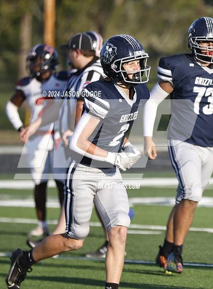 Thumbnail 1 in Battle Creek vs Columbia Academy photogallery.