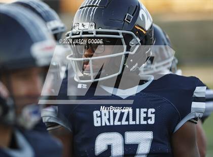Thumbnail 1 in Battle Creek vs Columbia Academy photogallery.