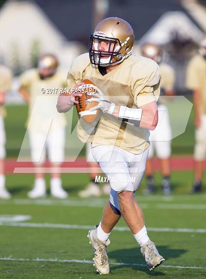 Thumbnail 2 in Bay Shore Scrimmage photogallery.
