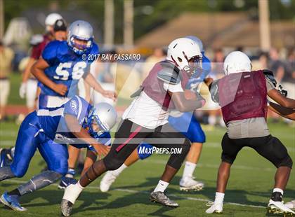 Thumbnail 2 in Bay Shore Scrimmage photogallery.
