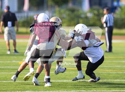 Thumbnail 1 in Bay Shore Scrimmage photogallery.