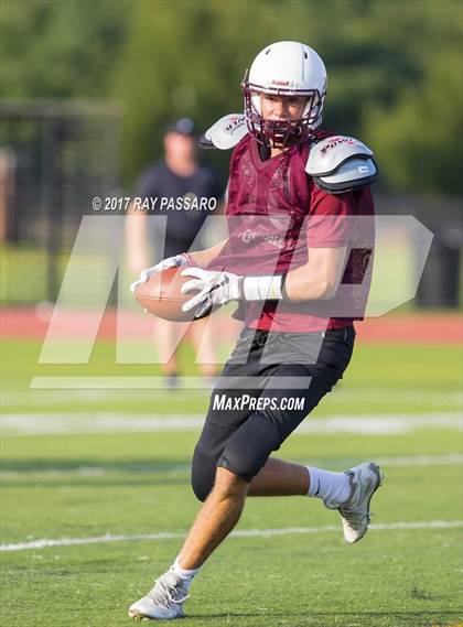 Thumbnail 1 in Bay Shore Scrimmage photogallery.