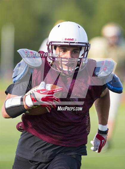 Thumbnail 2 in Bay Shore Scrimmage photogallery.