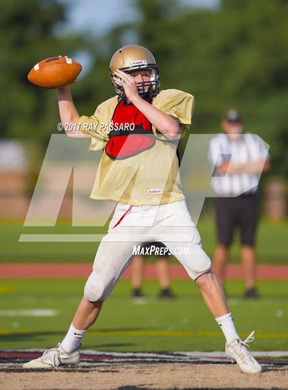 Thumbnail 3 in Bay Shore Scrimmage photogallery.