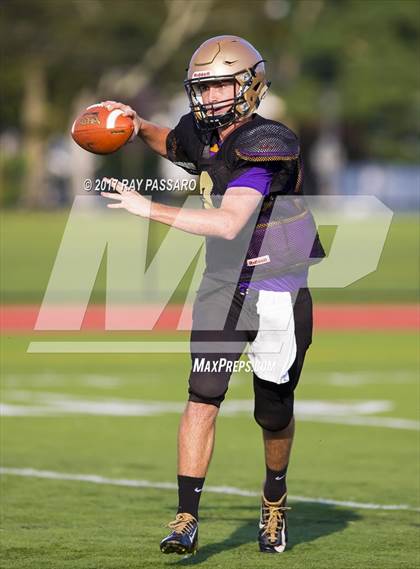 Thumbnail 1 in Bay Shore Scrimmage photogallery.