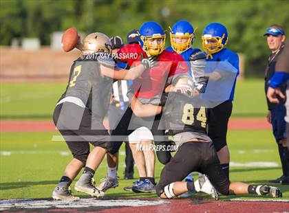Thumbnail 2 in Bay Shore Scrimmage photogallery.