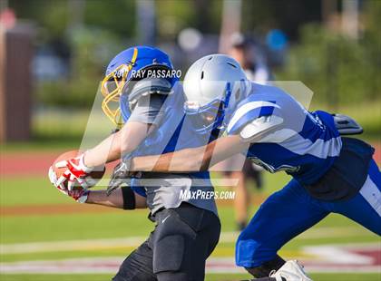 Thumbnail 3 in Bay Shore Scrimmage photogallery.