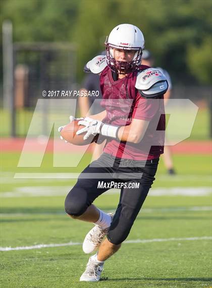 Thumbnail 2 in Bay Shore Scrimmage photogallery.
