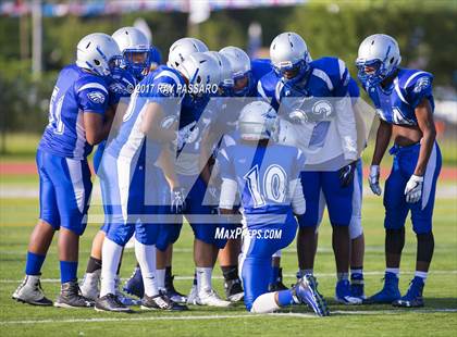 Thumbnail 2 in Bay Shore Scrimmage photogallery.
