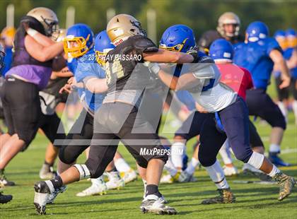 Thumbnail 3 in Bay Shore Scrimmage photogallery.