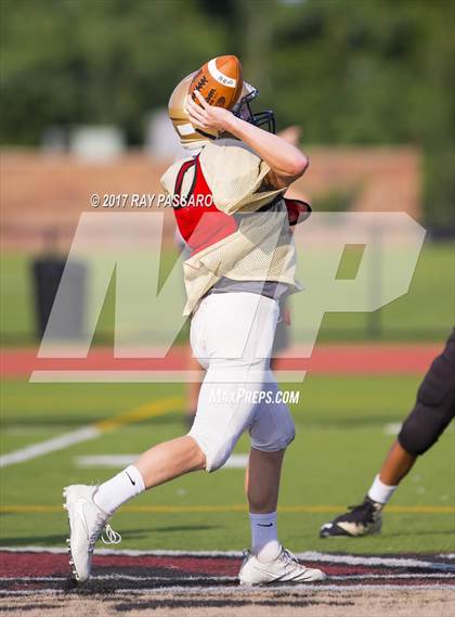 Thumbnail 3 in Bay Shore Scrimmage photogallery.