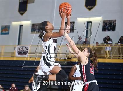 Thumbnail 2 in Ossining vs. Rye (Pace University) photogallery.