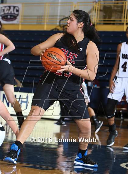 Thumbnail 3 in Ossining vs. Rye (Pace University) photogallery.