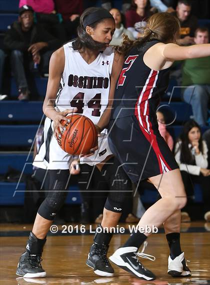 Thumbnail 3 in Ossining vs. Rye (Pace University) photogallery.