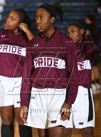 Thumbnail 1 in Ossining vs. Rye (Pace University) photogallery.