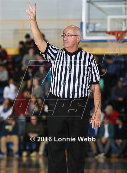 Thumbnail 1 in Ossining vs. Rye (Pace University) photogallery.