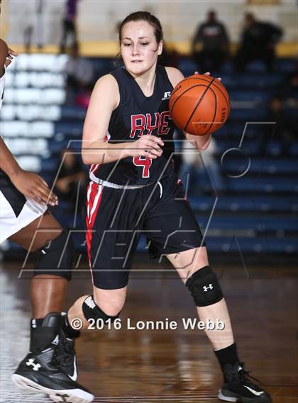 Thumbnail 2 in Ossining vs. Rye (Pace University) photogallery.