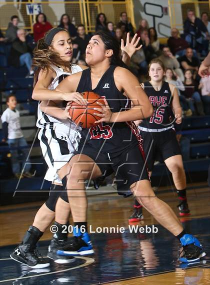 Thumbnail 3 in Ossining vs. Rye (Pace University) photogallery.