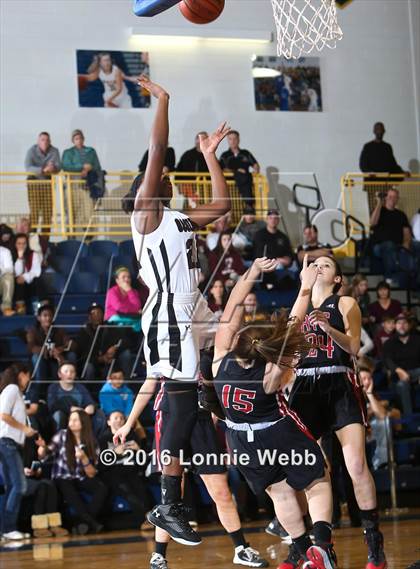 Thumbnail 1 in Ossining vs. Rye (Pace University) photogallery.