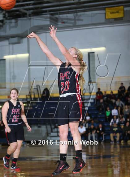 Thumbnail 3 in Ossining vs. Rye (Pace University) photogallery.