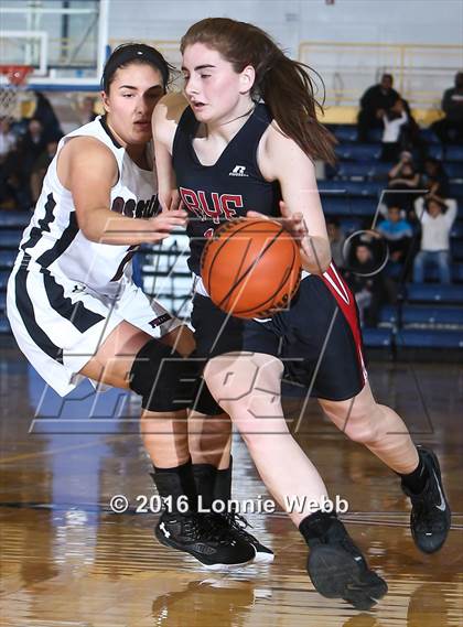 Thumbnail 2 in Ossining vs. Rye (Pace University) photogallery.