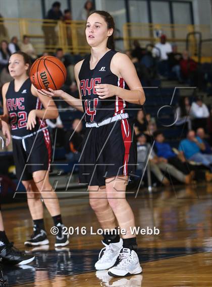 Thumbnail 1 in Ossining vs. Rye (Pace University) photogallery.