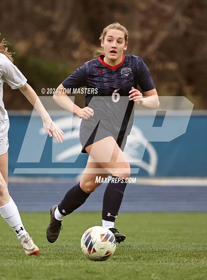 Thumbnail 3 in Covenant Day vs Weddington (Queen City Classic) photogallery.