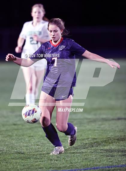 Thumbnail 1 in Covenant Day vs Weddington (Queen City Classic) photogallery.