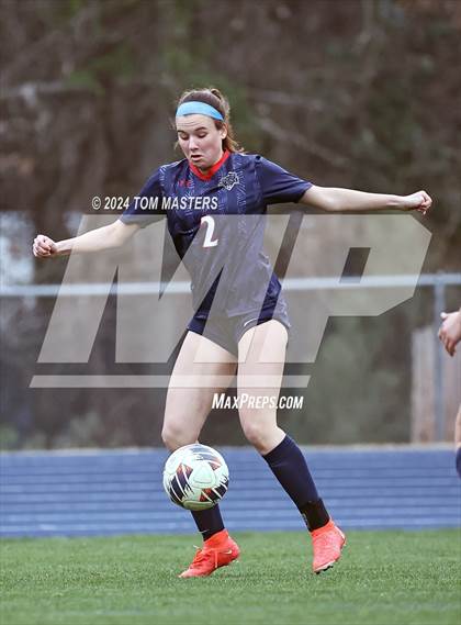 Thumbnail 2 in Covenant Day vs Weddington (Queen City Classic) photogallery.