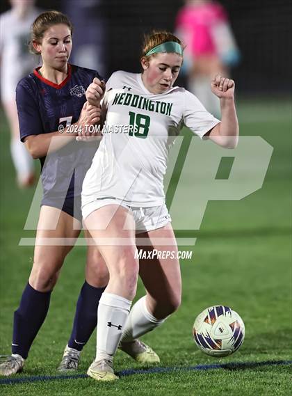 Thumbnail 3 in Covenant Day vs Weddington (Queen City Classic) photogallery.