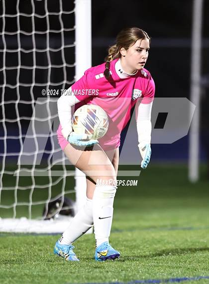 Thumbnail 3 in Covenant Day vs Weddington (Queen City Classic) photogallery.