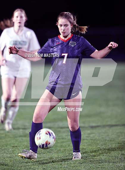 Thumbnail 3 in Covenant Day vs Weddington (Queen City Classic) photogallery.