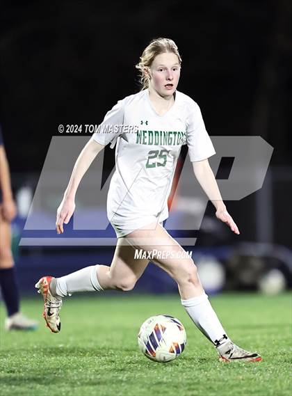 Thumbnail 3 in Covenant Day vs Weddington (Queen City Classic) photogallery.