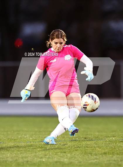 Thumbnail 2 in Covenant Day vs Weddington (Queen City Classic) photogallery.