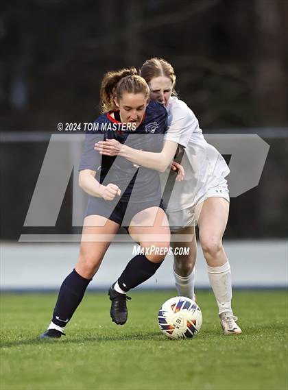 Thumbnail 3 in Covenant Day vs Weddington (Queen City Classic) photogallery.