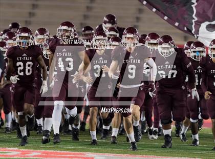 Thumbnail 3 in Friendswood vs. Cy-Fair (UIL 6A Regional Playoff) photogallery.