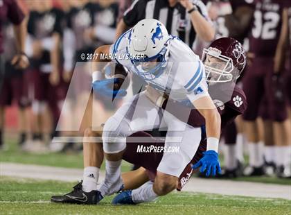 Thumbnail 1 in Friendswood vs. Cy-Fair (UIL 6A Regional Playoff) photogallery.