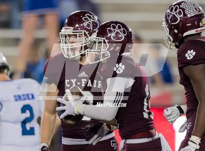 Thumbnail 2 in Friendswood vs. Cy-Fair (UIL 6A Regional Playoff) photogallery.