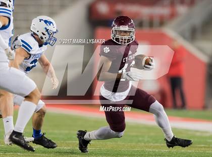 Thumbnail 2 in Friendswood vs. Cy-Fair (UIL 6A Regional Playoff) photogallery.