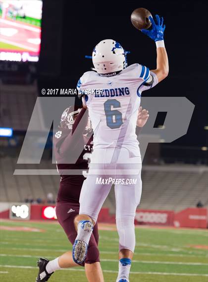 Thumbnail 1 in Friendswood vs. Cy-Fair (UIL 6A Regional Playoff) photogallery.