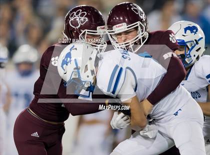 Thumbnail 1 in Friendswood vs. Cy-Fair (UIL 6A Regional Playoff) photogallery.