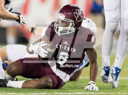 Thumbnail 1 in Friendswood vs. Cy-Fair (UIL 6A Regional Playoff) photogallery.