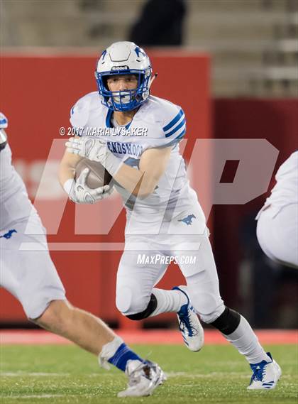 Thumbnail 2 in Friendswood vs. Cy-Fair (UIL 6A Regional Playoff) photogallery.