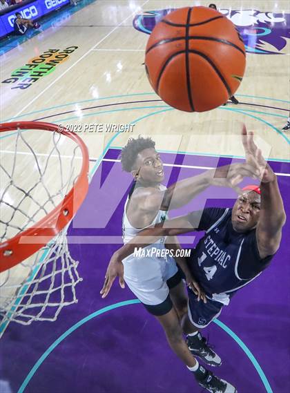 Thumbnail 2 in Myers Park vs Archbishop Stepinac (City of Palms Classic) photogallery.