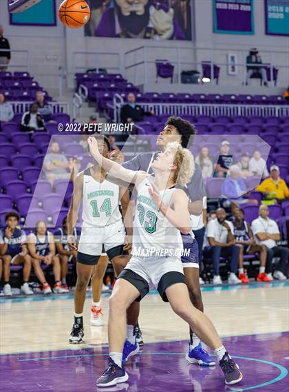 Thumbnail 2 in Myers Park vs Archbishop Stepinac (City of Palms Classic) photogallery.