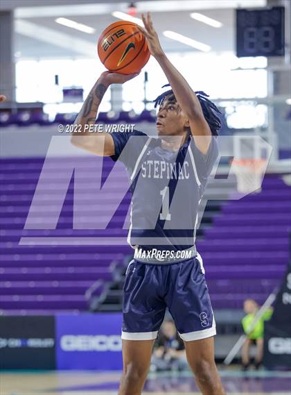 Thumbnail 3 in Myers Park vs Archbishop Stepinac (City of Palms Classic) photogallery.
