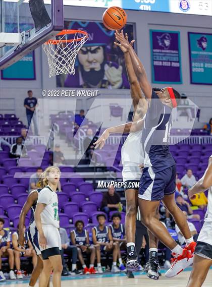 Thumbnail 2 in Myers Park vs Archbishop Stepinac (City of Palms Classic) photogallery.