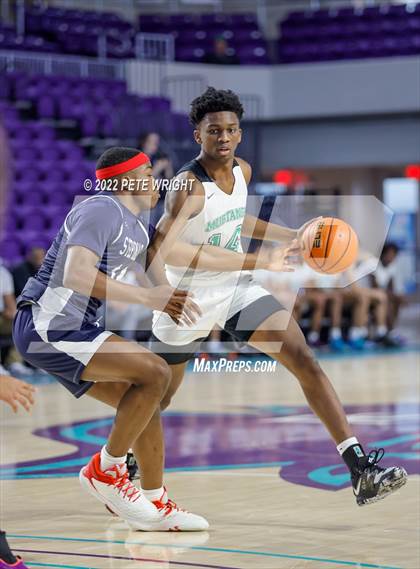 Thumbnail 1 in Myers Park vs Archbishop Stepinac (City of Palms Classic) photogallery.