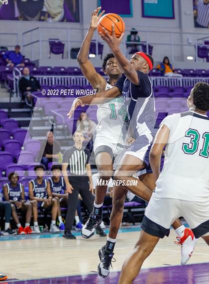 Thumbnail 1 in Myers Park vs Archbishop Stepinac (City of Palms Classic) photogallery.